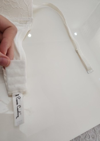 İşlemeli Beyaz pierre cardin - Görsel 2