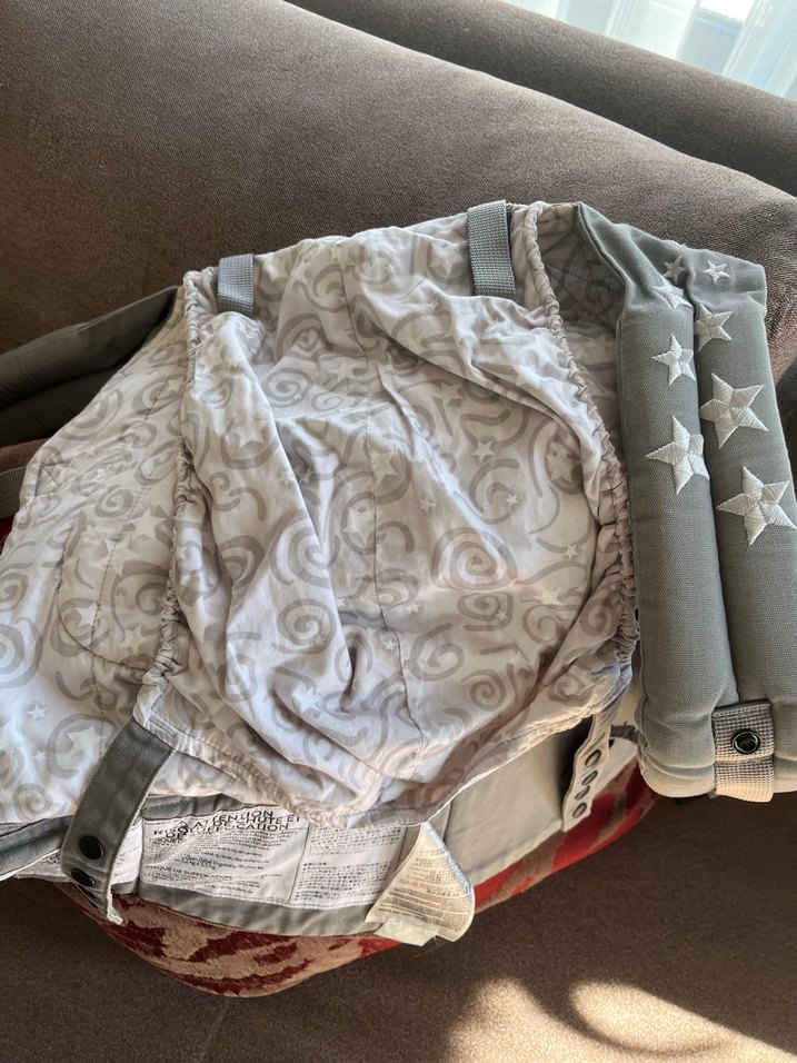 Ergobaby Gri Yıldız Desenli Bebek Kanguru - Görsel 4