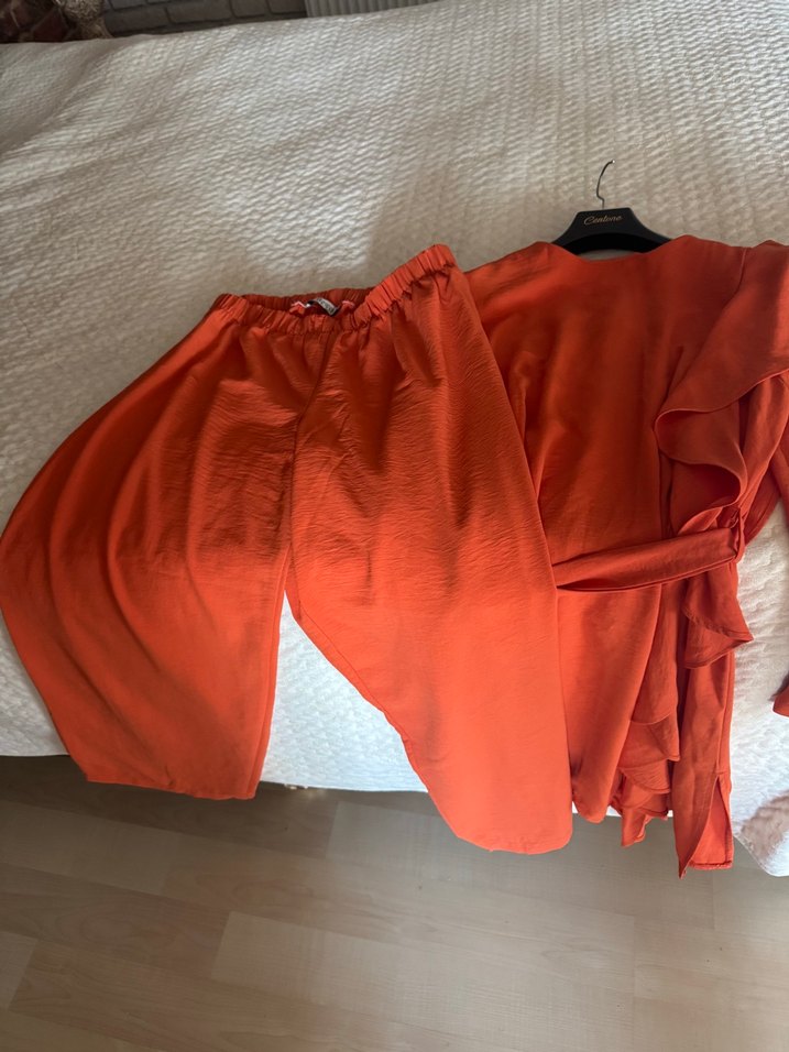 Turuncu Uzun Kollu Kadın tunik 1 kez giyildi - Görsel 2