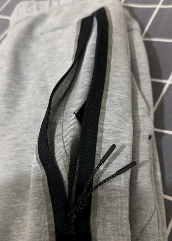 Gri Nike Eşofman Altı - Görsel 2