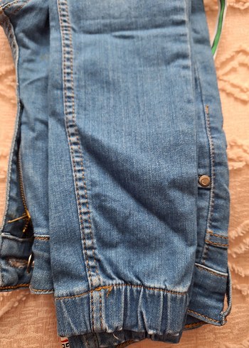 Diğer Mavi Dugmeli Midi Denim Kadin Jean