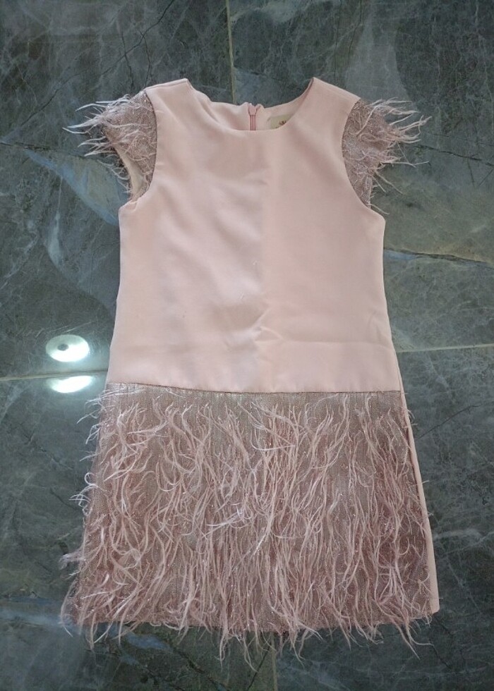 7yaş 3 4 kez giyildi - Görsel 2