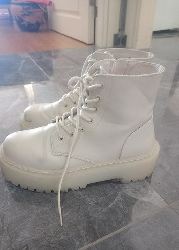 Beyaz Platform Topuklu Kadın Bot - Görsel 2