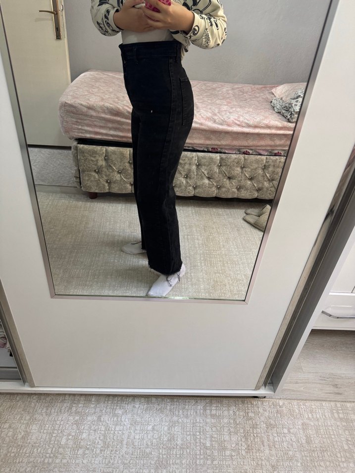 Mavi markalı siyah extra yüksek bel jean pantolon - Görsel 3