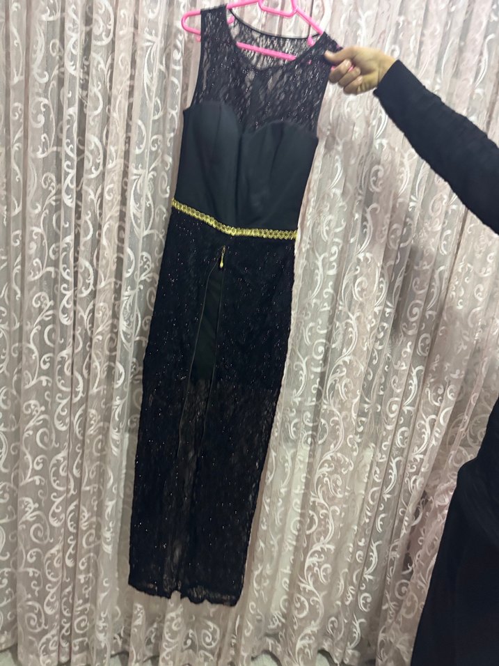 Siyah Dantel Detaylı Uzun Kadın Abiye Elbise - Görsel 3