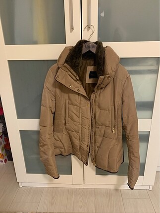 Zara mont