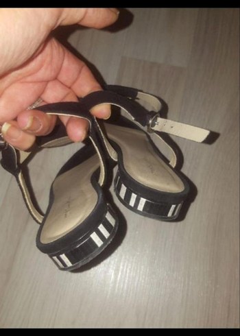 38 Beden siyah Renk Siyah Minimalist Sandalet
