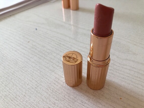 charlotte tilbury ruj