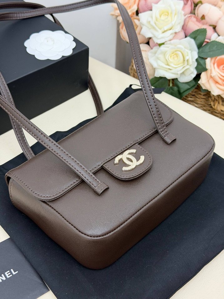 Chanel Kahverengi  Omuz Çantası — görsel 5/9