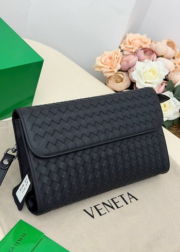 Bottega Veneta Flap Pouch Clutch Canta