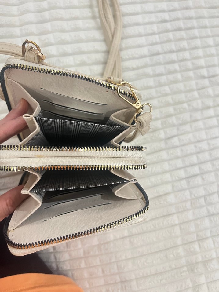 Bej Kadın Çapraz Askılı Çanta - Görsel 3