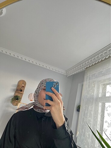  Beden çeşitli Renk Çiçekli pamuklu eşarp?