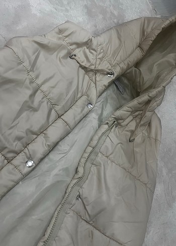 Bej Kapüşonlu Düğmeli Kadın şişme Yelek - Görsel 4