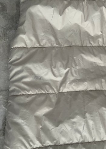 Bej Kapüşonlu Düğmeli Kadın şişme Yelek - Görsel 5