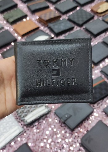 Tommy Hilfiger