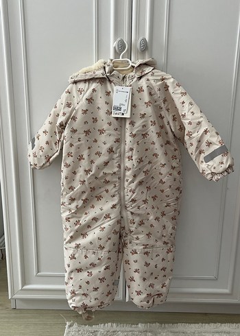 H&M astronot Kapüşonlu, kürklü desenli bebek tulumu - Görsel 3