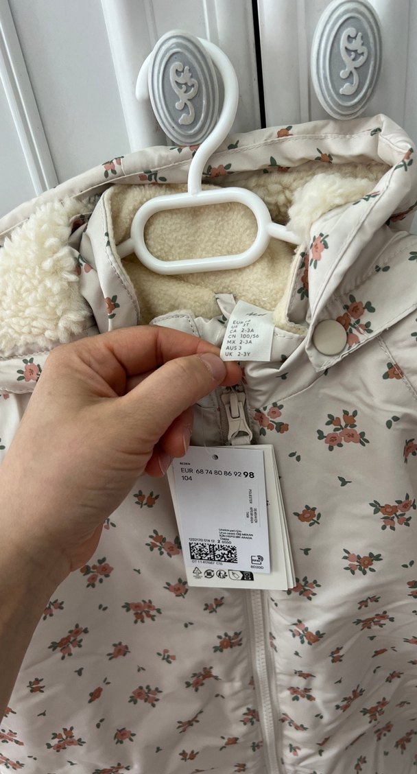 H&M astronot Kapüşonlu, kürklü desenli bebek tulumu - Görsel 4