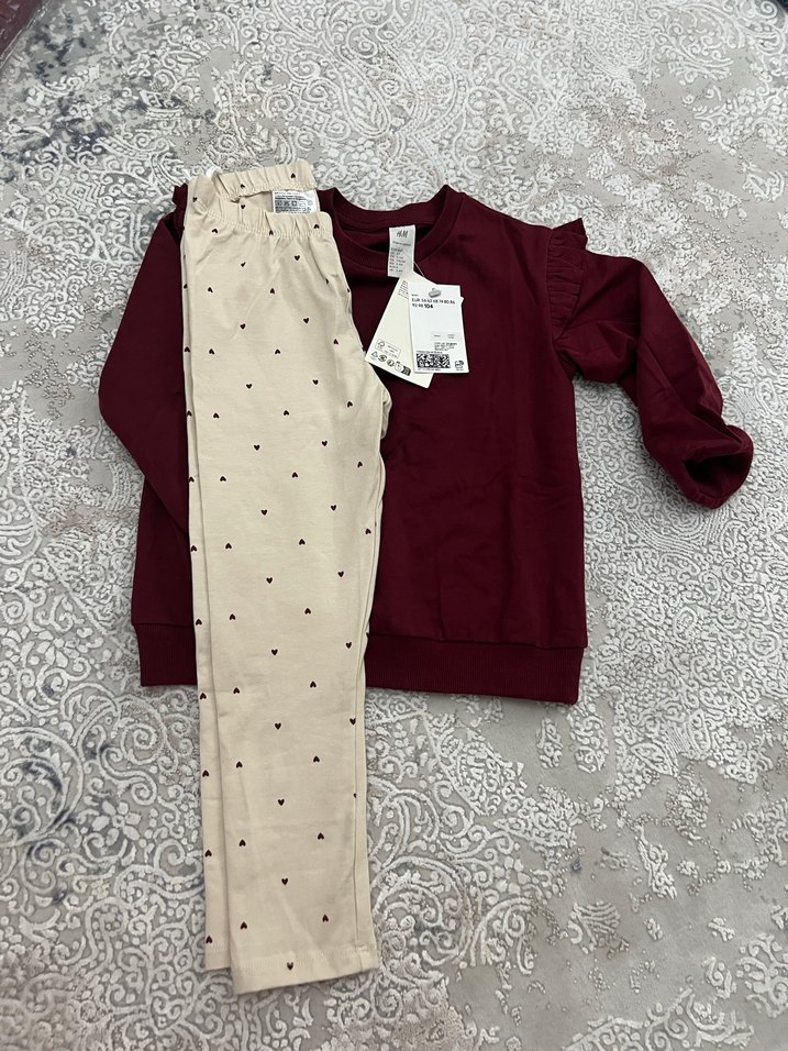 H&M Bordo Fırfırlı Sweatshirt ve Desenli Tayt Seti - Görsel 4