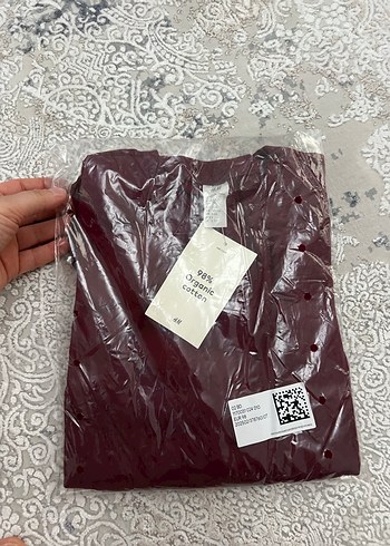 H&M Bordo Fırfırlı Sweatshirt ve Desenli Tayt Seti - Görsel 5