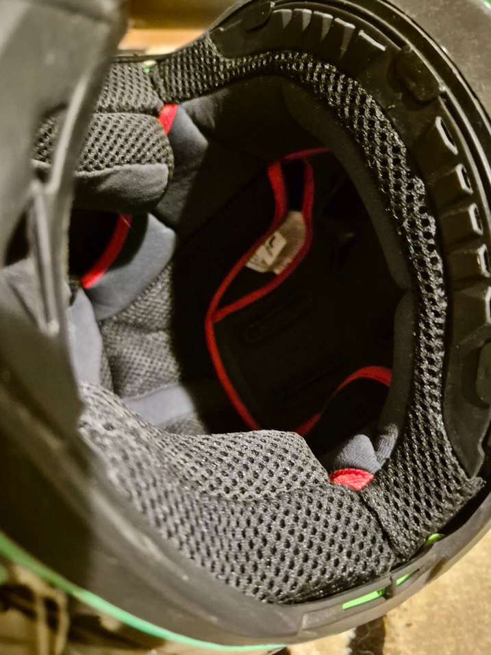 Turkuaz Renkli Desenli Cross Bisiklet Kaskı - Görsel 3