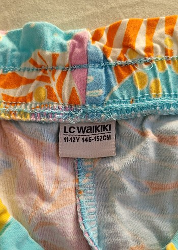 Renkli Desenli Mini Şort - Görsel 3