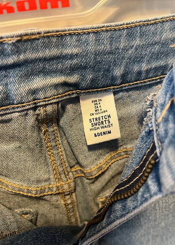 H&M Kadın Mavi Kısa Kot Şort
