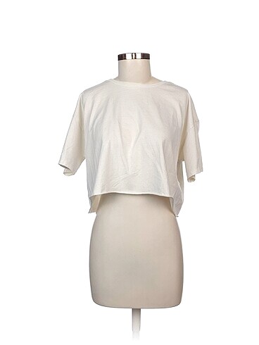 Oysho T-shirt %70 İndirimli.