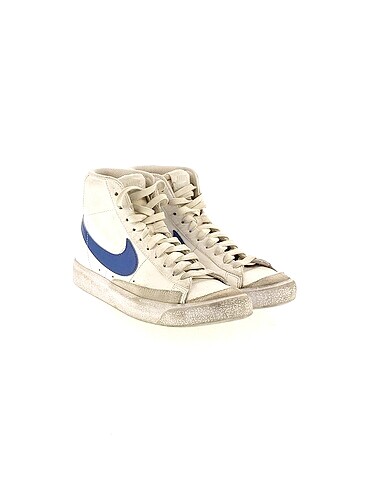 Nike Nike Spor Ayakkabı %70 İndirimli.