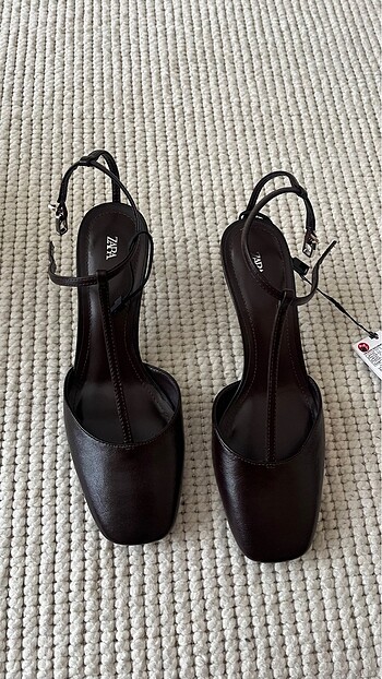 37 Beden Zara 37 numara