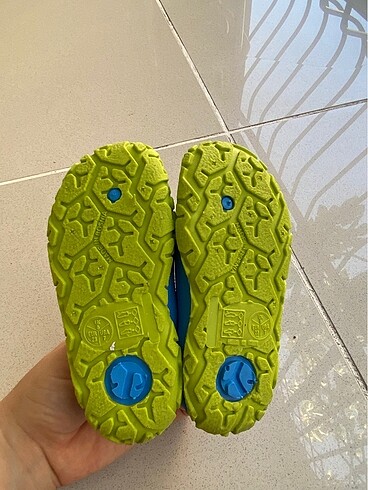 23 Beden mavi Renk Speedo çocuk deniz ayakkabısı