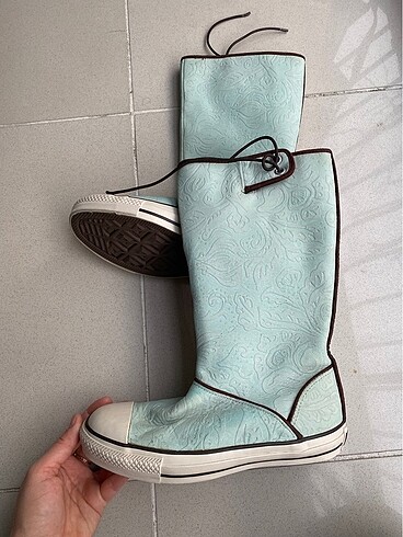 Converse çizme