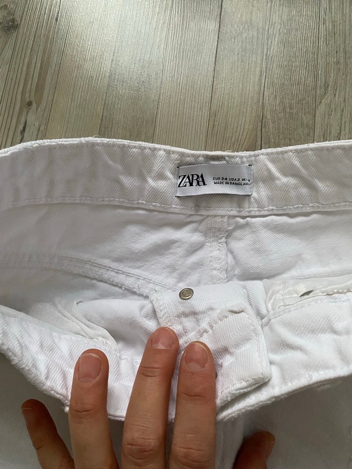 Beyaz Yırtık Mini Kot Şort zara - Görsel 2