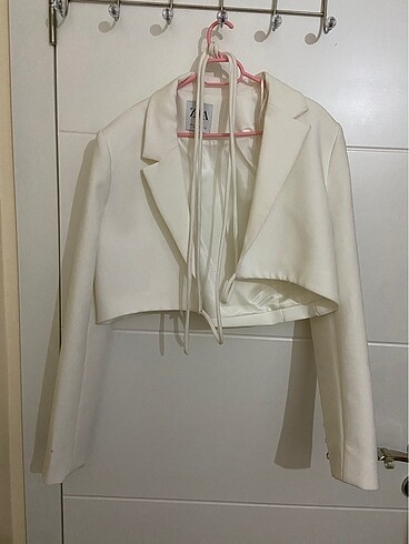 m Beden Zara crop blazer