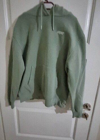 Kapsonlu sweat