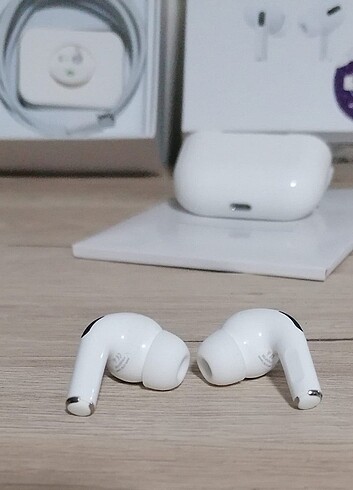 Apple Airpods pro 3.nesil Açıklamayı okuyunuz