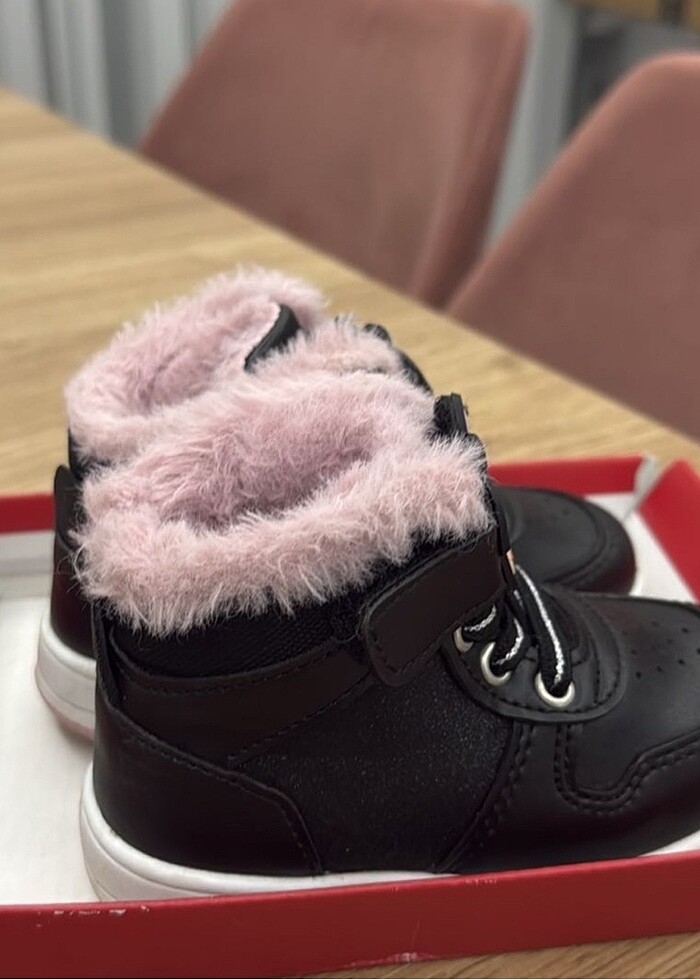 Kız çocuk bot - Görsel 2