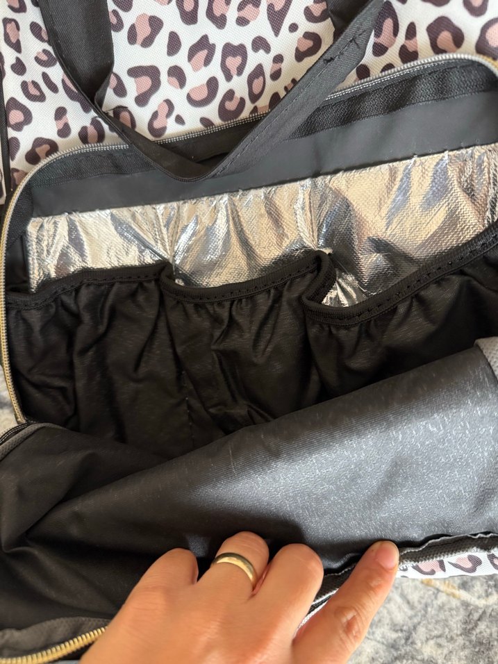 Kahverengi Leopar Desenli Bebek Çantası - Görsel 4