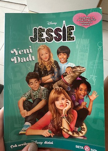 Disney Jessie Yeni Dadi Çizgi Roman
