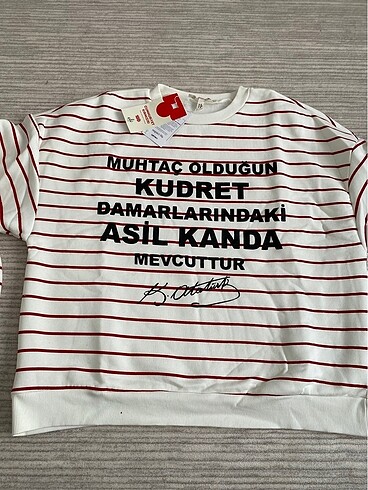 Koton s beden sweatshirt Atatürk baskılı