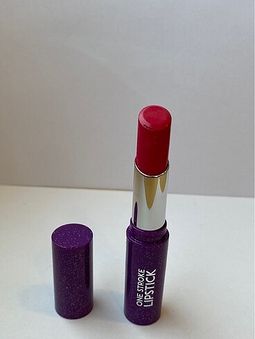 Flormar one stroke lipstick 06 ruj