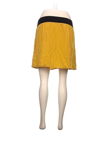 40 Beden Pull and Bear Mini Etek %70 İndirimli.