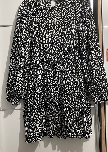 40 Beden Siyah Zebra Desenli Midi Kadın Elbise