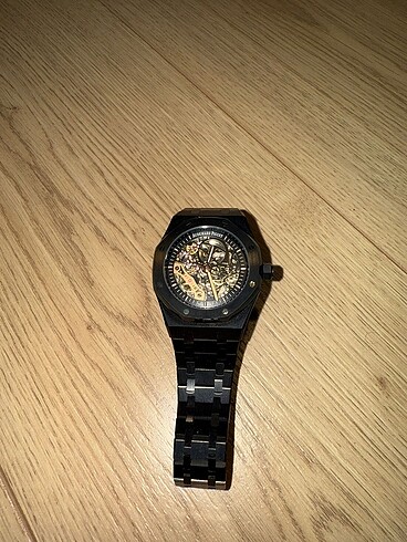 Diğer Audemars Piguet (AP) erkek kol saati. Hiç kullanılmadı