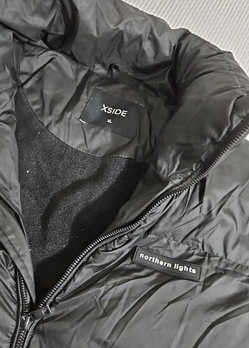 Siyah Kadın Kışlık Mont - Görsel 4