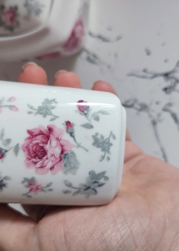 Çiçek Desenli Beyaz ve Gri Yemek Takımı - Görsel 5