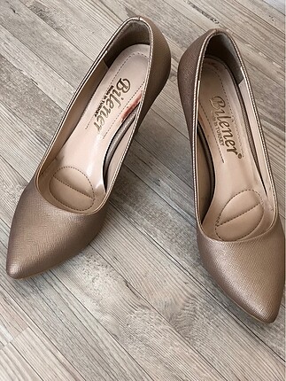 Stiletto