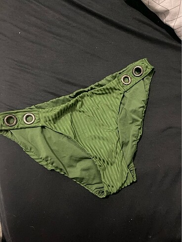 Bikini altı