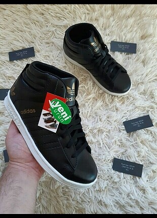Adidas Spor Ayakkabı 