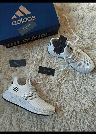 Adidas Spor Ayakkabı