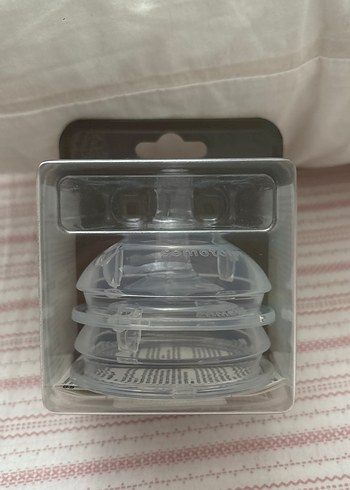 Comotomo Yavaş Akışlı Silikon Biberon Emziği 0-3 Ay - Görsel 3